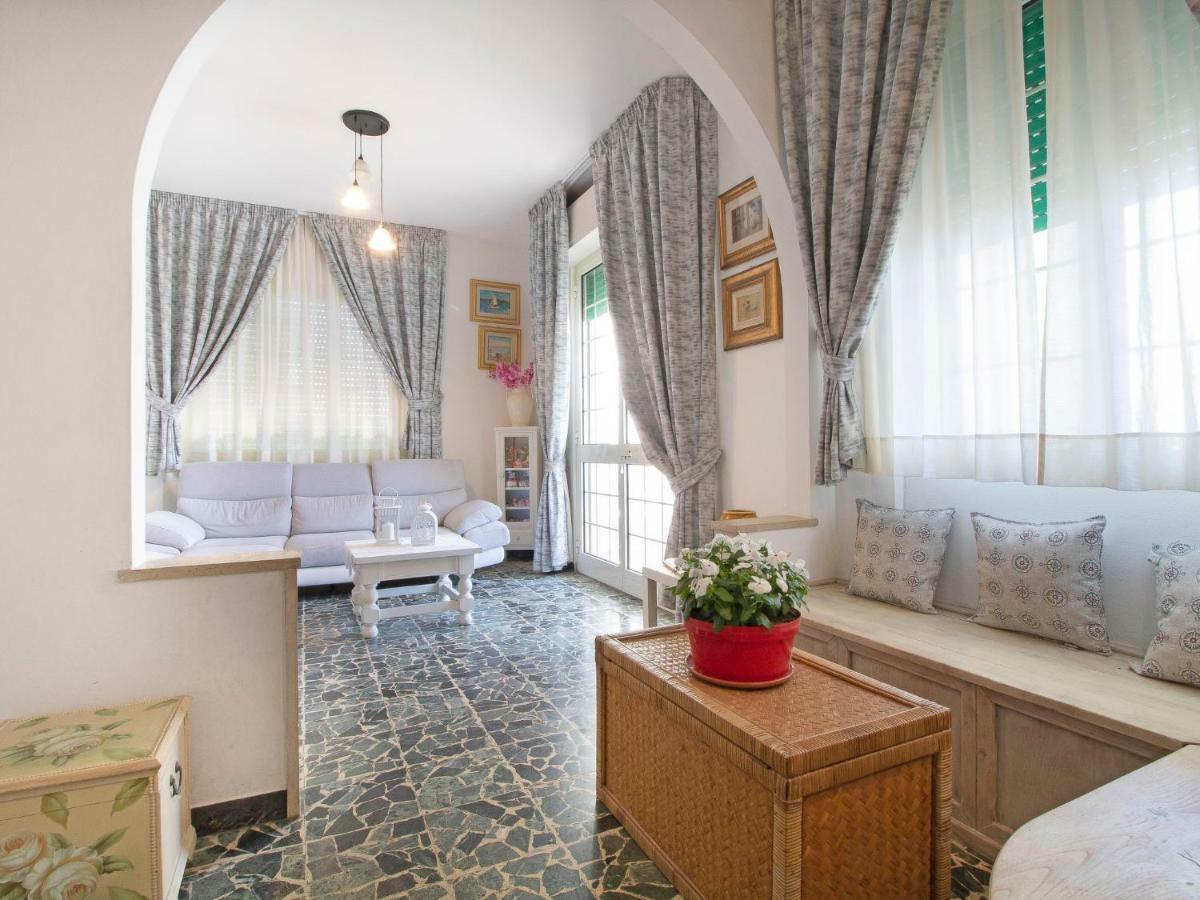 Apartment Sandra By Interhome Le Focette Экстерьер фото